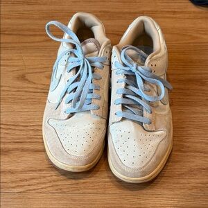 Nike Low Dunks
